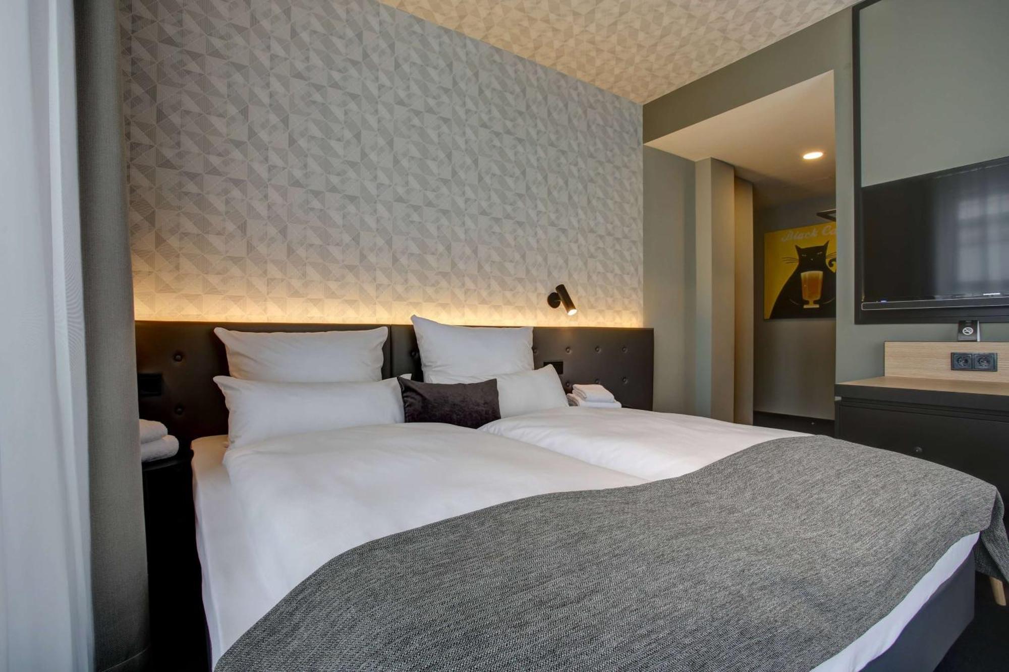 Vienna House Easy By Wyndham Dortmund City Exteriör bild