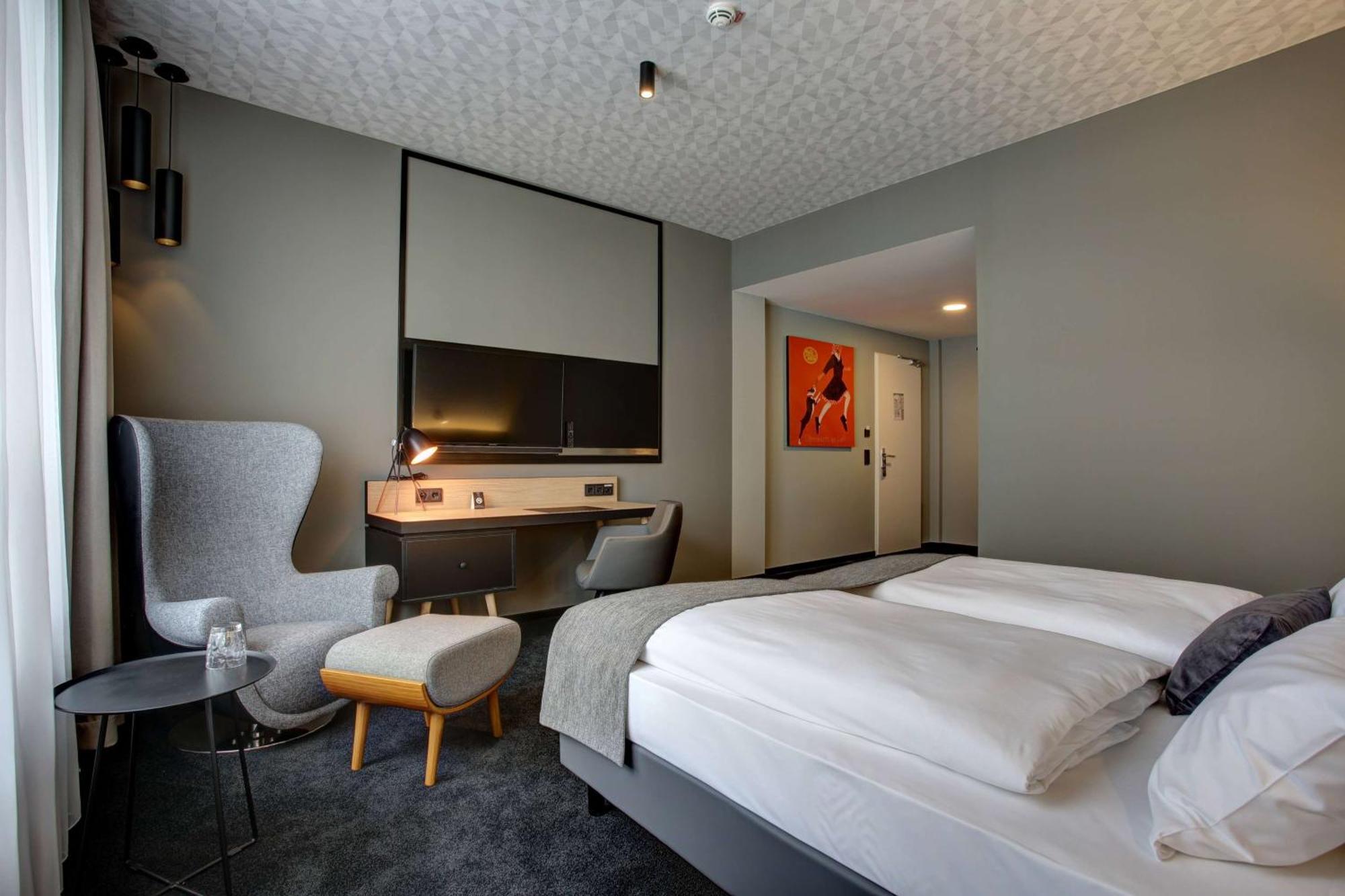 Vienna House Easy By Wyndham Dortmund City Exteriör bild