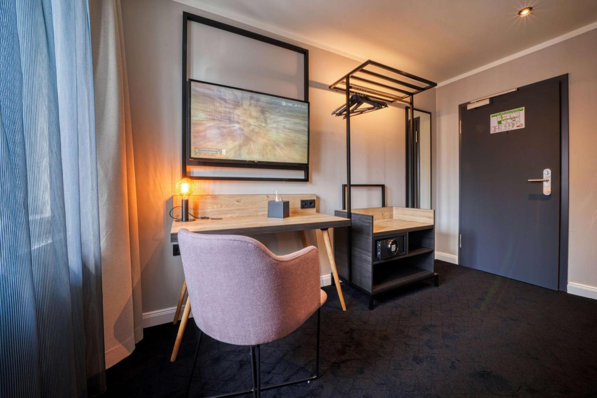 Vienna House Easy By Wyndham Dortmund City Exteriör bild